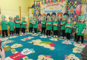 Dzieci podczas występu