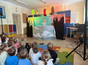 Teatr "Pacuś" - "Zimowa opowieść"