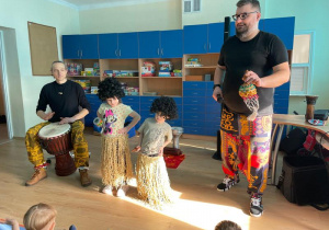 Dzieci w przebraniach