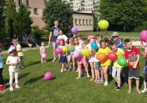 Zabawa z balonami