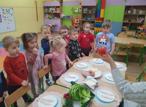 Smacznie, zdrowo, kolorowo w grupie "Żabki"