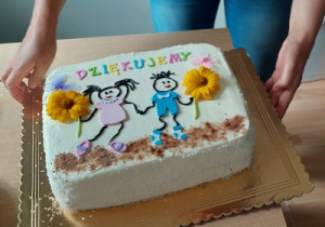 Przepiękny tort dla dzieci